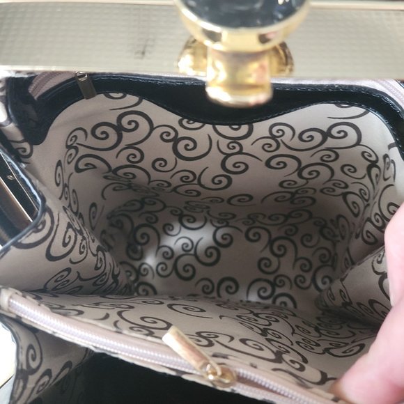 Black Patent and croc embossed PVC Structured Tote - Picture 6 of 11